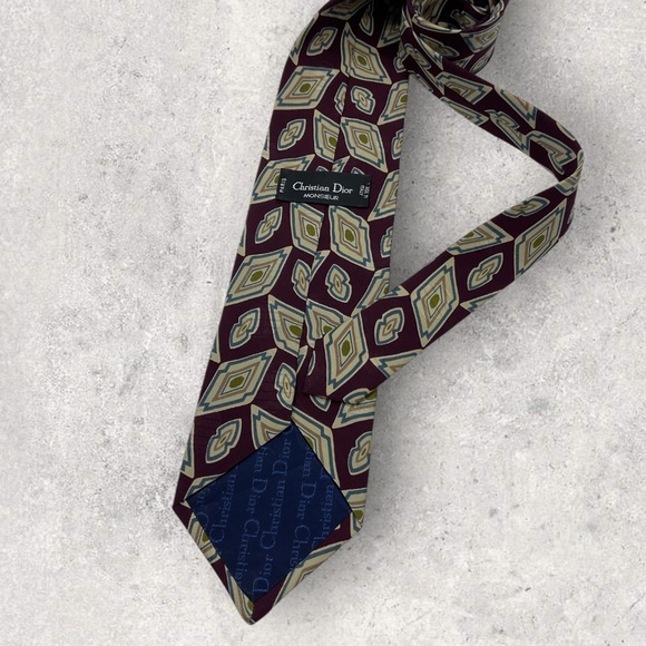 CHRISTIAN DIOR Burgundy/Beige Geometric Art Silk LUXURY Tie ITALY - Picture 2 of 5
